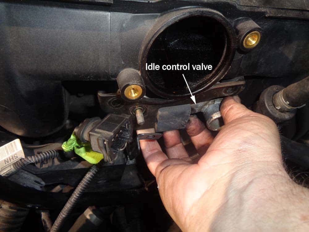 See C3419 repair manual